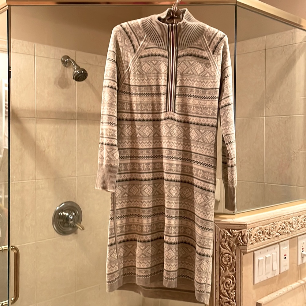 Eddie Bauer - Sweater Dress